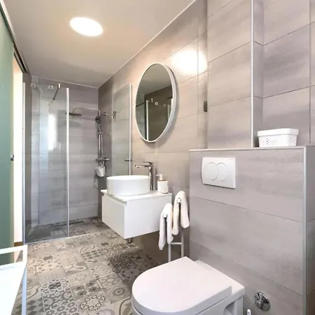 Appartamento Zanet 100 M From The Sea