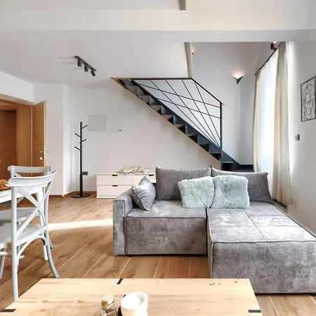 Zanet 100 M From The Sea